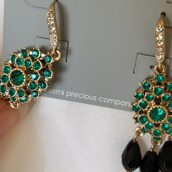 ZOE + SYD statement earrings - Picture 4 of 8